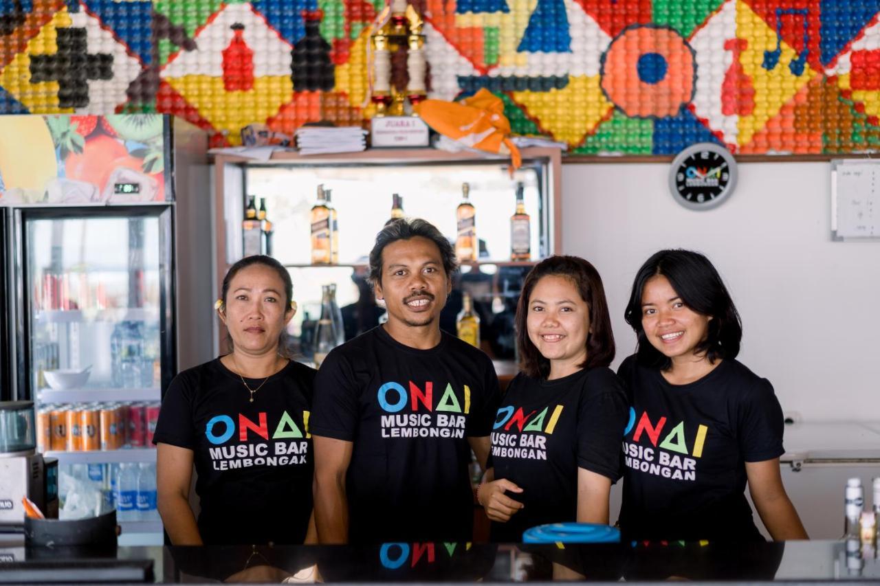 Nusa Indah Onai Hotel Нуса-Лембонган Экстерьер фото